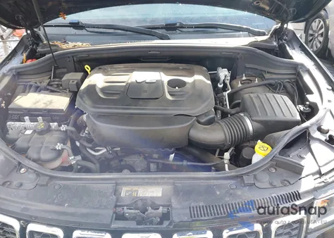 2018 Jeep Grand Cherokee Laredo E 4X4 from USA, damaged, VIN 1C4RJFAG6JC325979